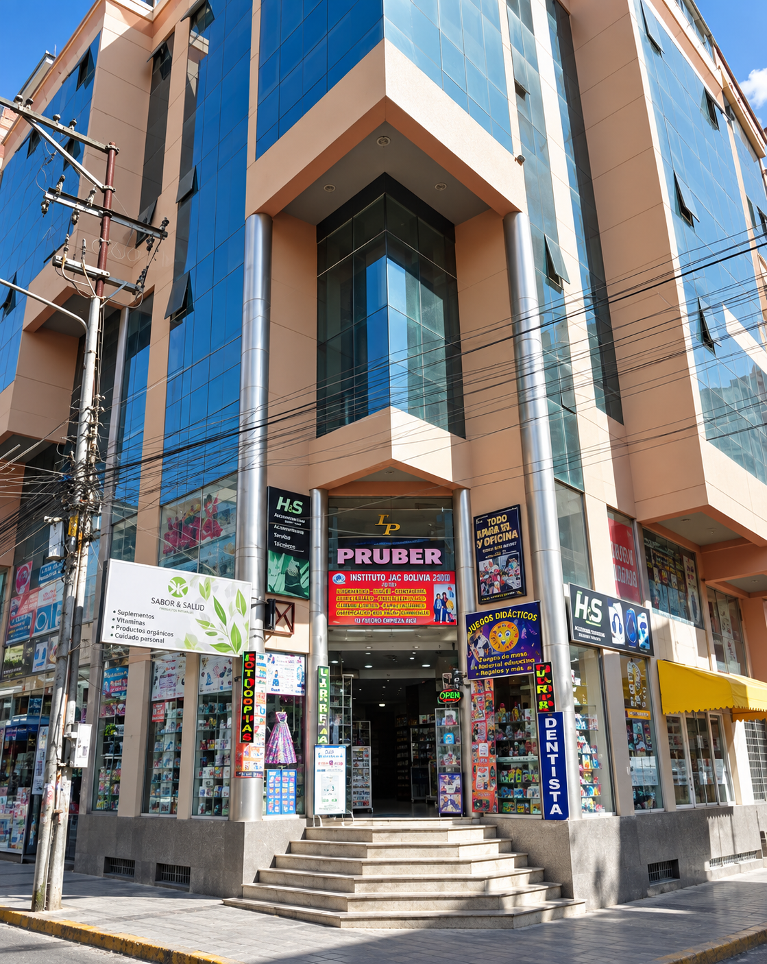 Edificio Pruber, sede del Instituto Técnico Superior JAC Bolivia 2000 en Cochabamba